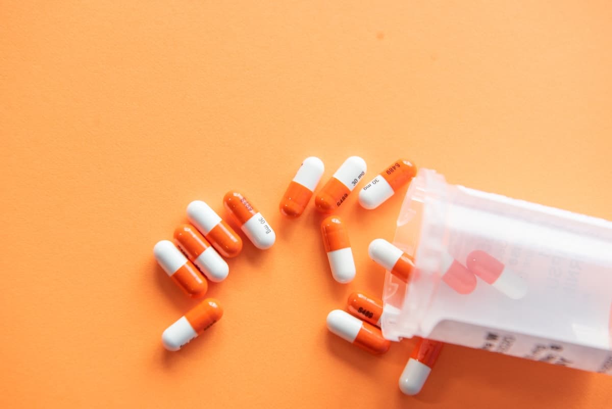 Ibuprofen vs Paracetamol - Die wahren Unterschiede und wann Sie was nehmen sollten
